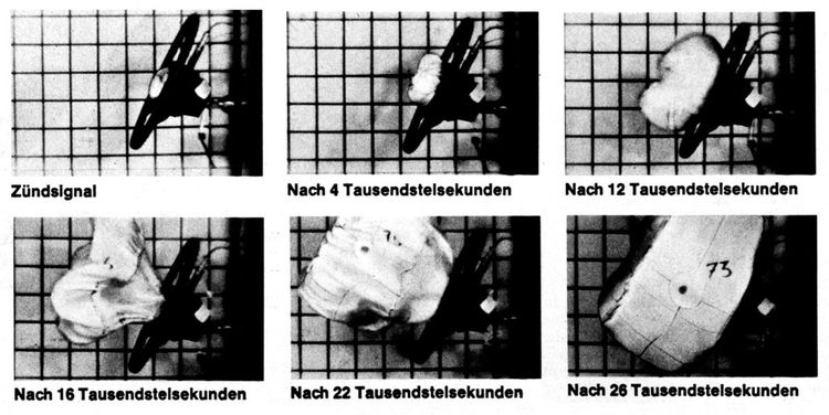 Airbag-Entfaltung in verschiedenen Sekunden